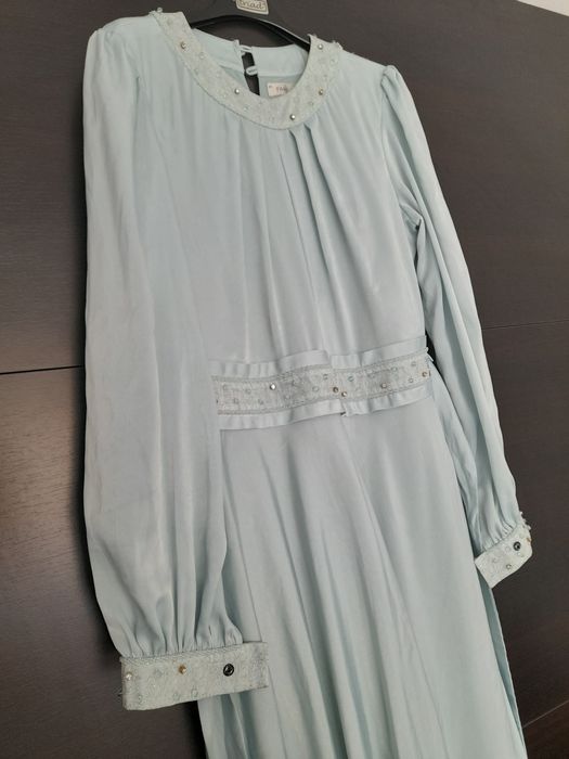 GRATUIT transport Rochie de seara . Salopeta