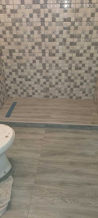 Execut lucrări de renovare case și ap.