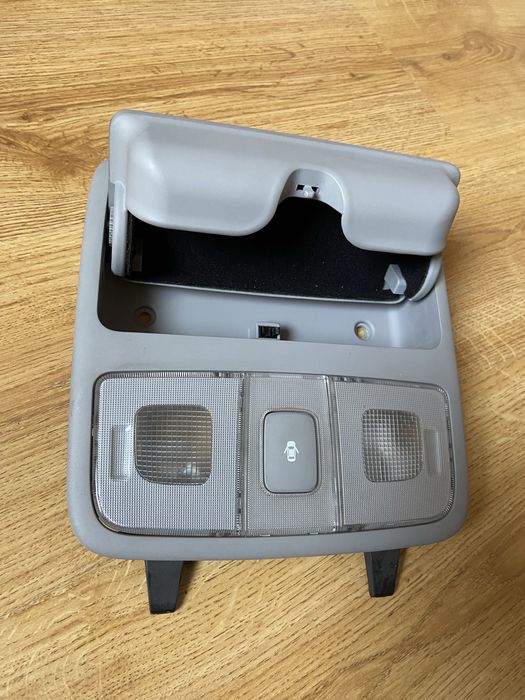 Плафон Хюндай / Hyundai