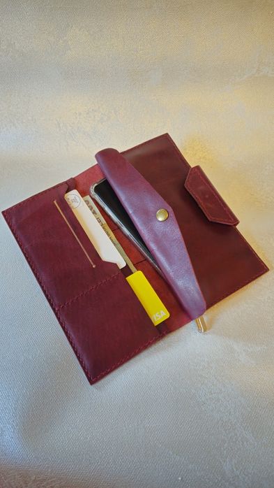 Portofel piele naturala, banda brodata, dama, nou, handmade, grena