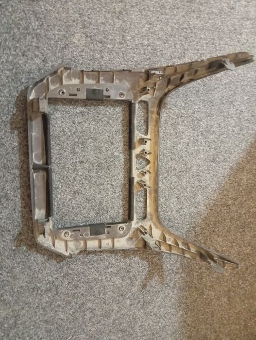 Kobolt monitor romkasi GM mowinalariga polikla