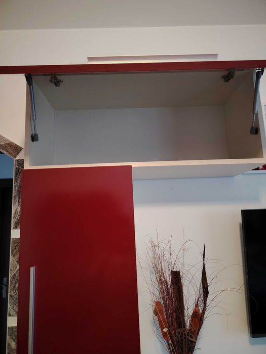 Vând mobilă living