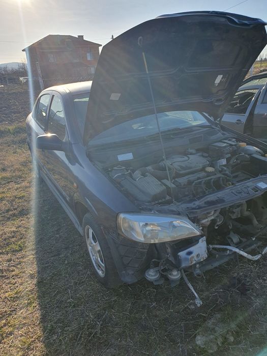 Opel Astra 1.6 на части