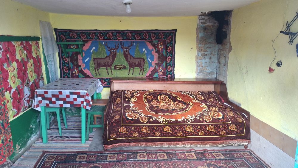 Vand casa comuna Tufesti