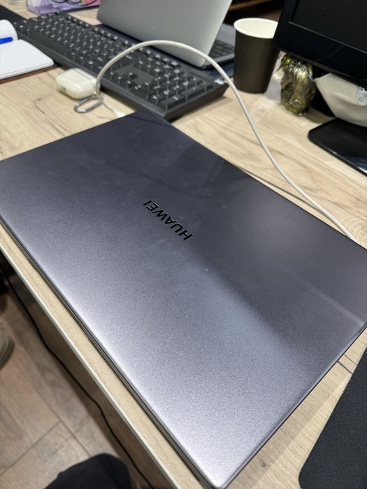 Huawei matebook D15