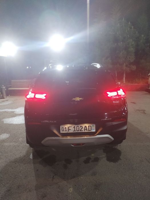 Продаётся. Трекер 2. Пример. 33 000 пробег.