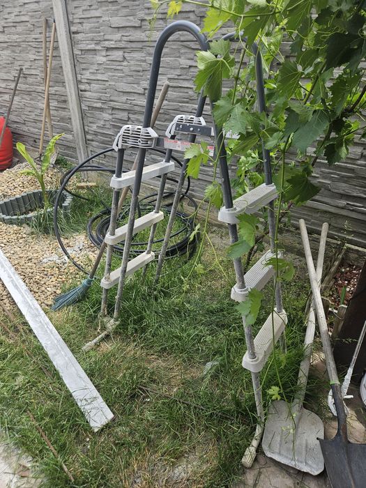 Scara piscina supraterana Intex