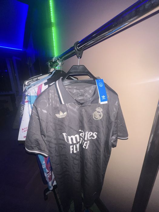 Чисто нови тениска на Реал Мадрид 25/26