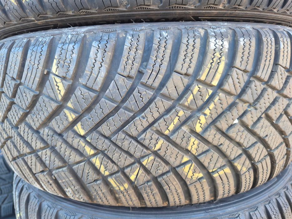 4 Anvelope M+S - 195/45/16 HANKOOK Absolut CA NOI DOT 2024