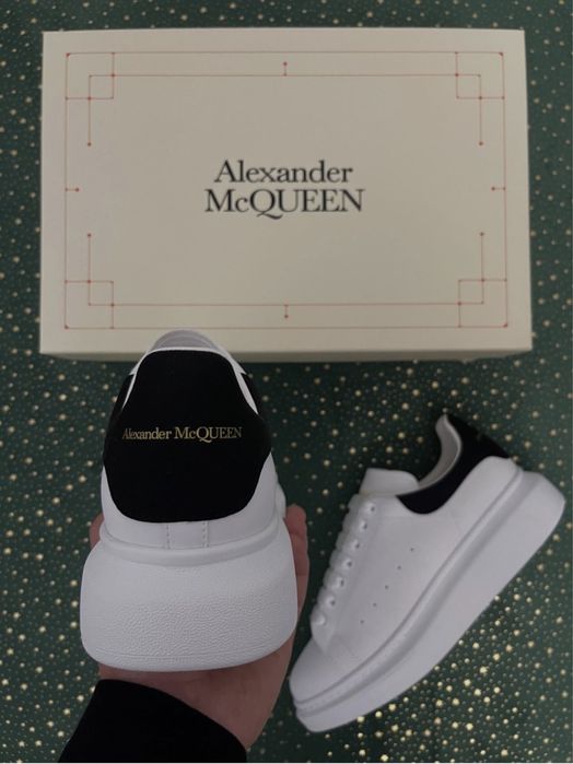 Sneakers Alexander Mcqueen Catifea Premium