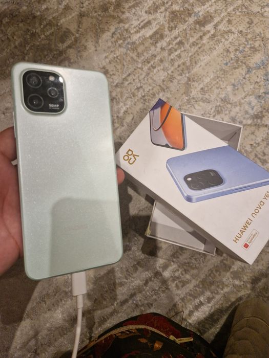 Продам Huawei Nova Y61 6/64