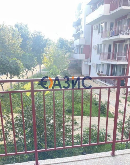 Продава се Двустаен апартамент в Свети Влас - 85000 кв.м за 1 €/кв.м - Снимка #7