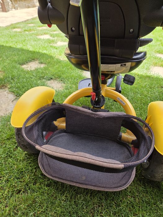 Триколка Lorelli