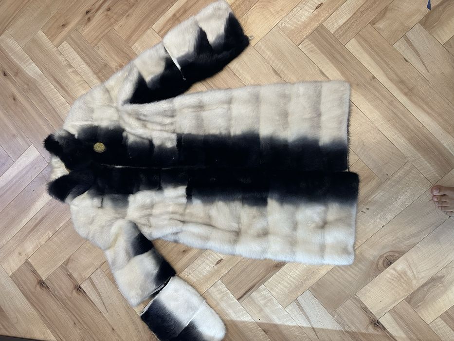 Продам норковую шубу