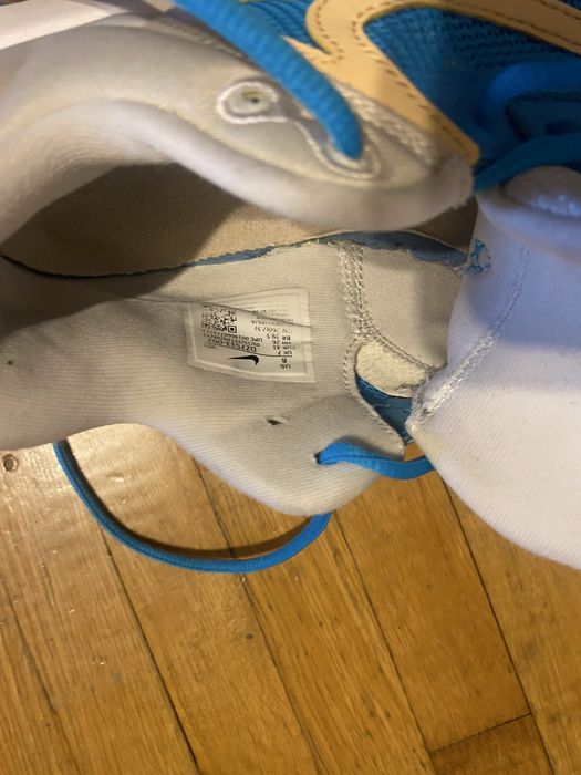 Vand adidasi de baschet Nike