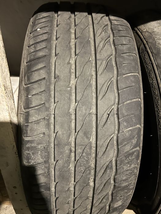 Продается летние шины почти новые