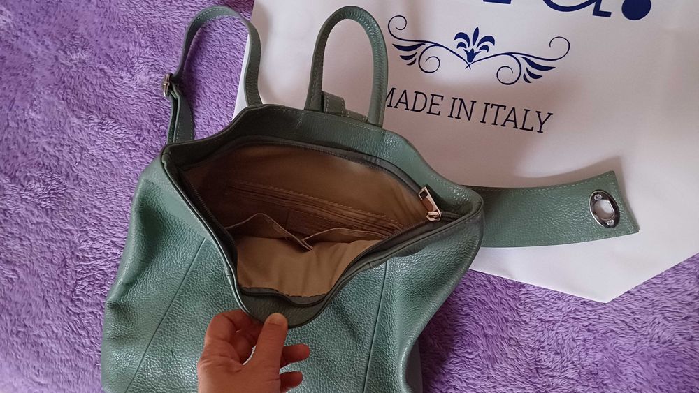 Нова! Vera Pelle раница