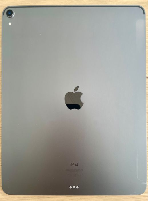 iPad Pro 12.9” 2018 64GB Wi-Fi + Apple Pencil original