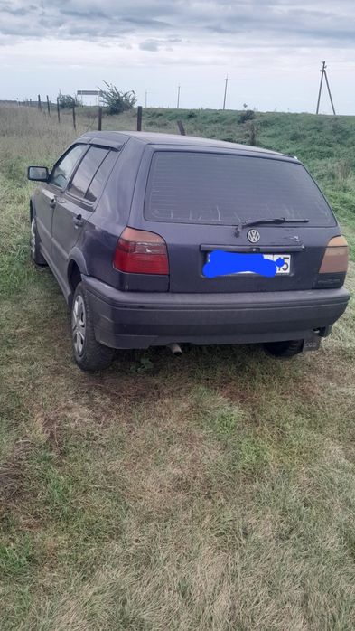 Продам голф 3 1.8