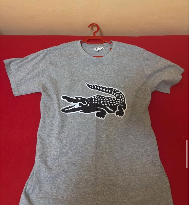 Tricou lacoste gri