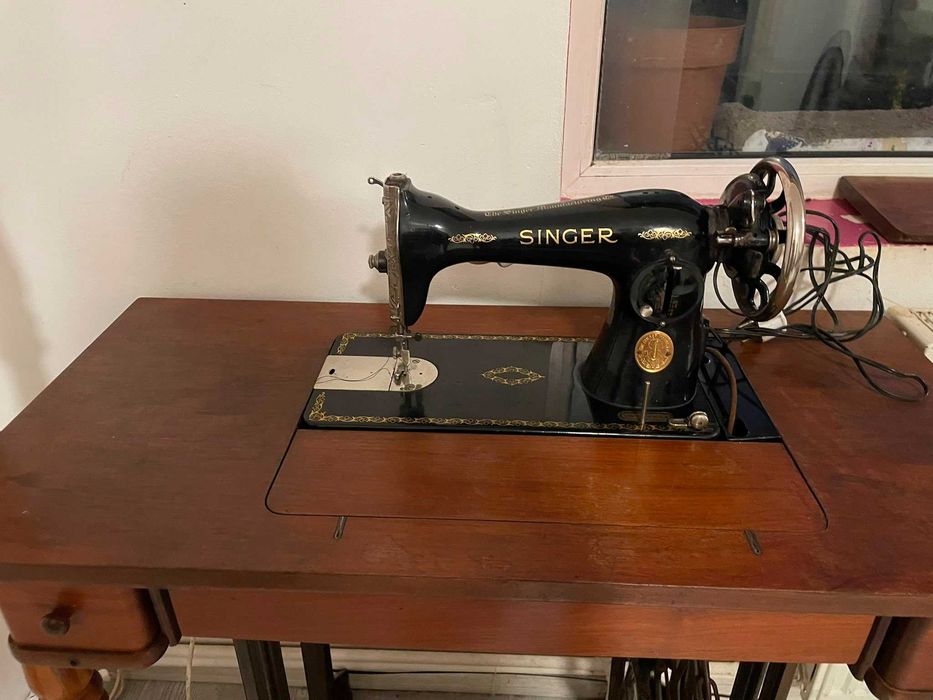 masina singer vintage