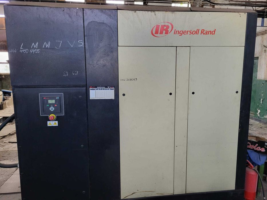 Masina frezat, utilaje