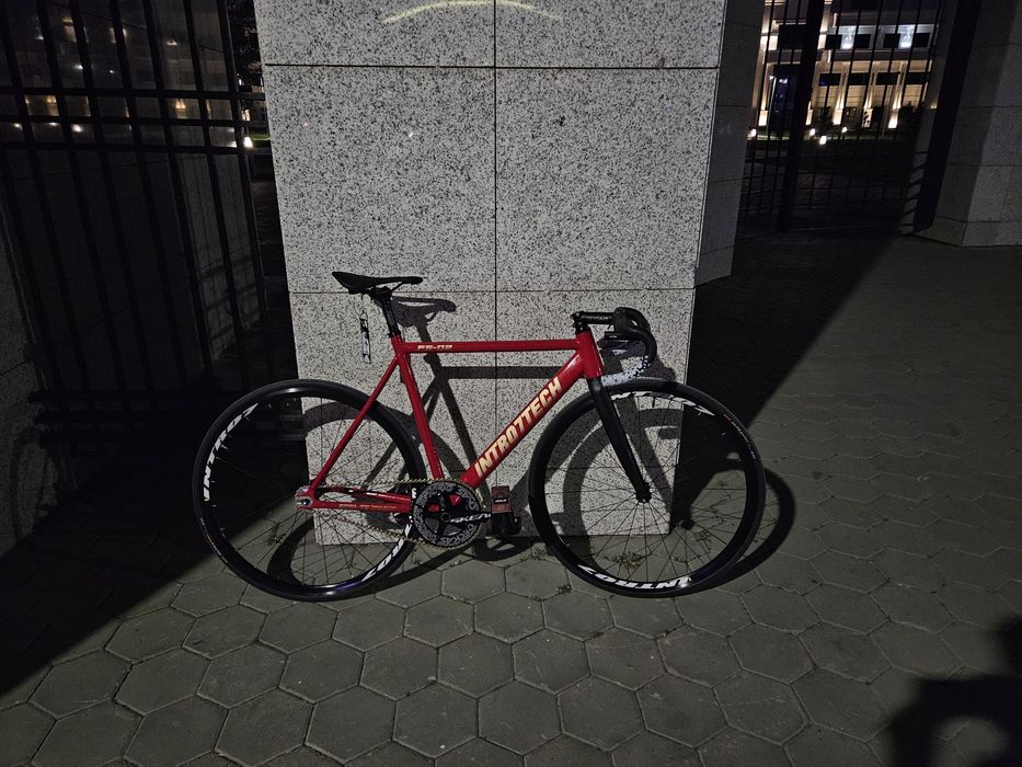 Фикс/fixed gear intro7tech fs-02