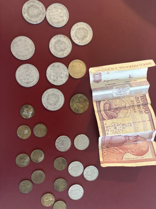 Monezi vechi 400 lei negociabil