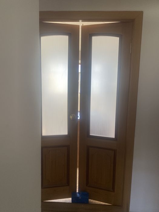 Продам межкомнатные двери