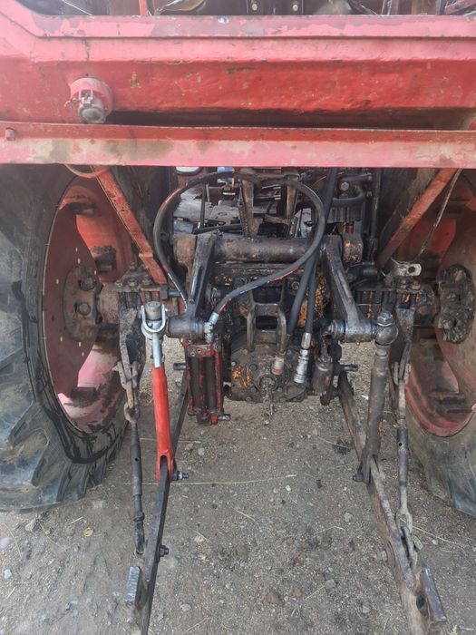 Vând Tractor U 650