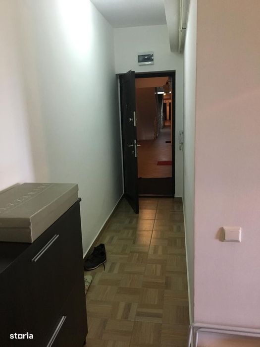Apartament 2 camere Apărătorii Patriei 8-10'M, parcare!! *Petfriendly