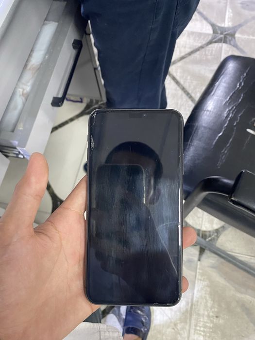 iphone 11 pro max sotilad srocni