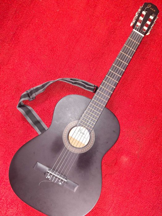 Гитара классическая