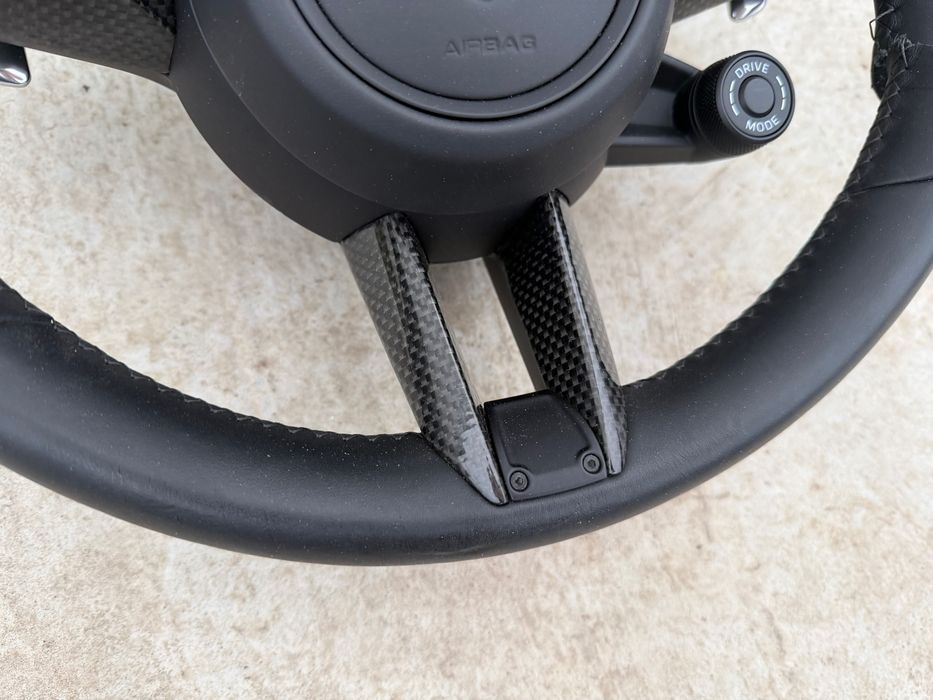 Volan carbon Porsche Macan Cayenne Panamera GTS Turbo