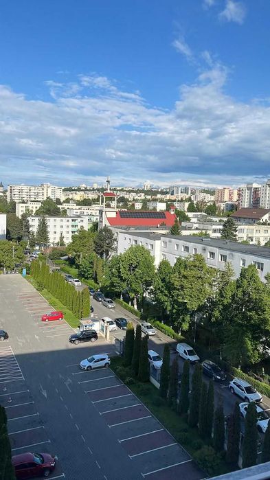Inchiriez studio garsoniera manastur  28 mp.