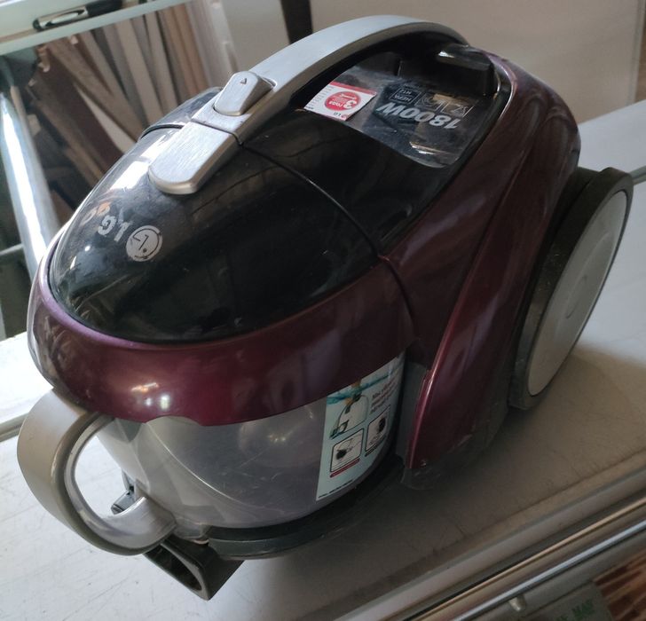 Пылесос LG на запчасти