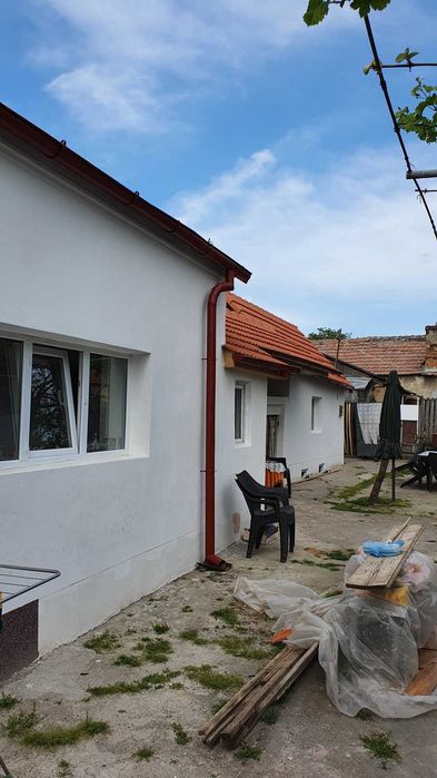 Persoana fizica vinde casa in orasul Calafat