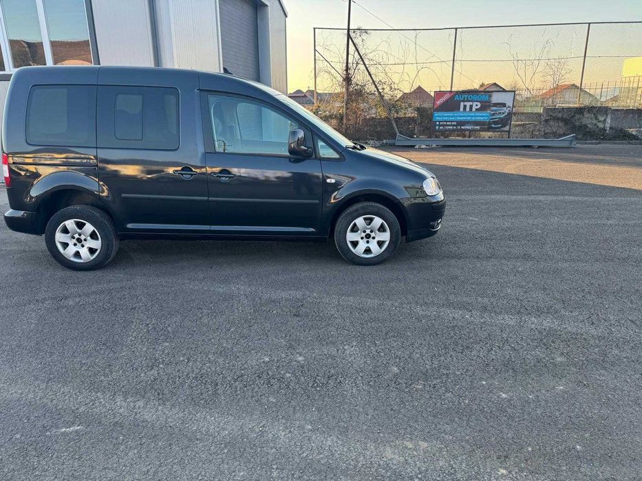 VW Caddy 1.9 TDI 4 MOTION ( 4X4 )