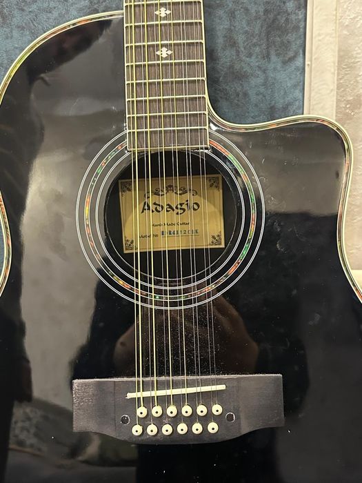 Гитара 12 струнная