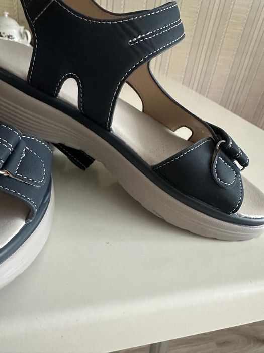 Сандалии 38 размер