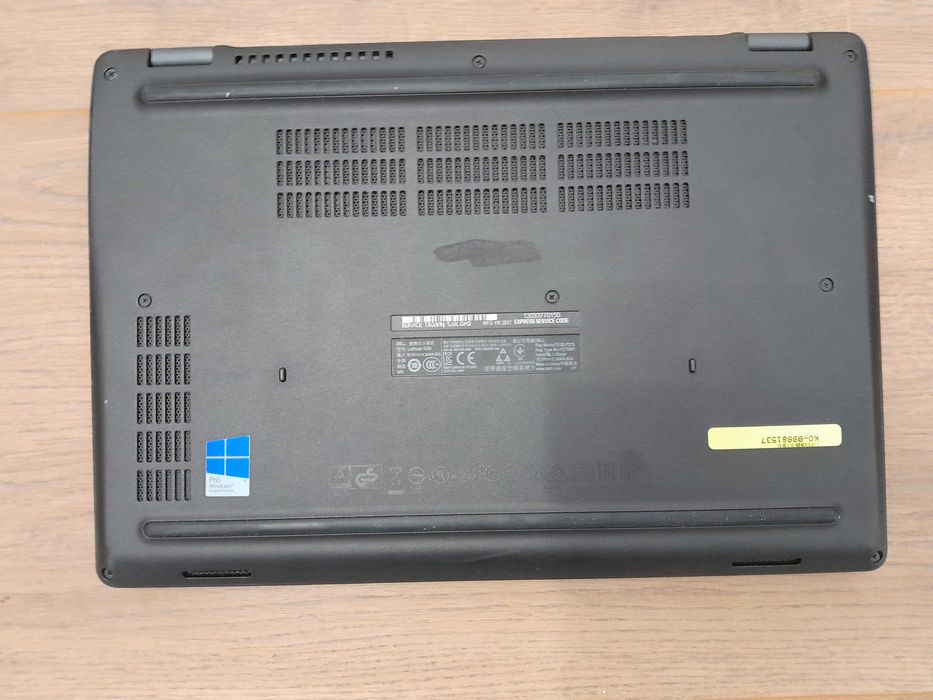 Dell Latitude 5280 , 12,5 " Hd , i5 7300 , 8 gb ddr 4 , 128 gb ssd M2