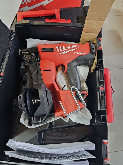 Pistol cuie milwaukee M18 frcn45-0x