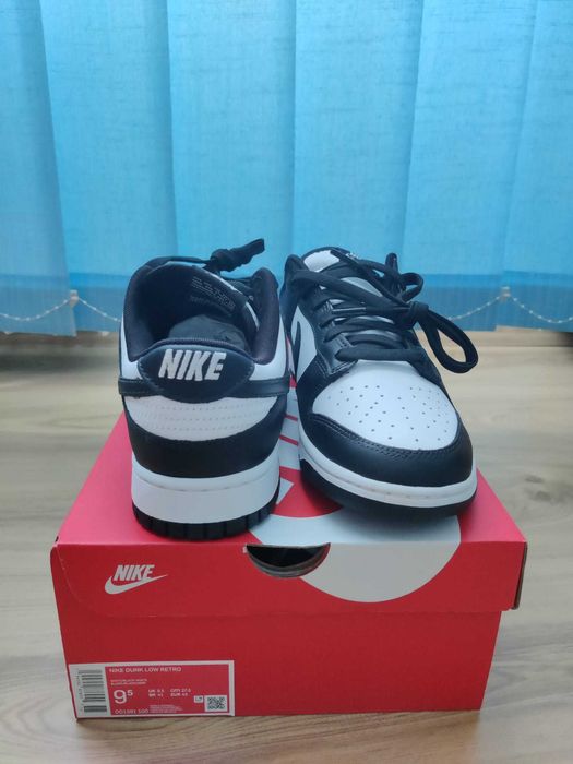 Nike Dunk Low "Panda"