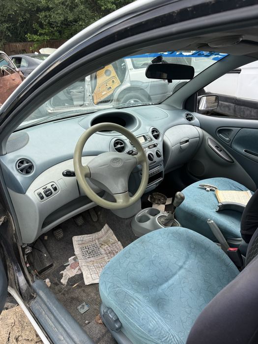 Тойота Ярис 1.0 vvt-i 68кс НА ЧАСТИ -