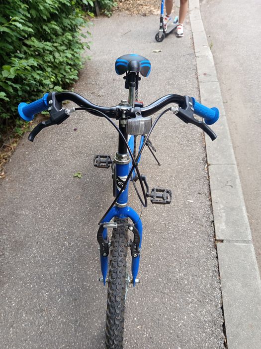 Bicicleta copil 20 inch , albastra , stare buna de funcționare