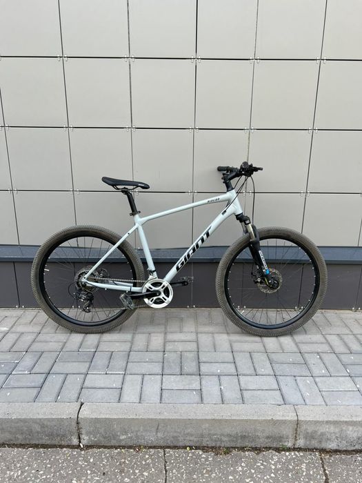 Продам велосипед Giant Rincon