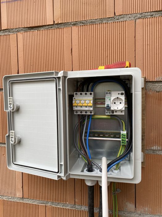 Electrician Instalatii Electrice Interventii Botosani Suceava