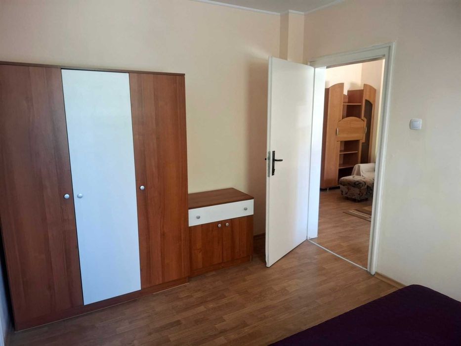 Дава се под наем Двустаен апартамент в Пловдив, Кършияка - 60 кв.м за 331.5 € - Снимка #2