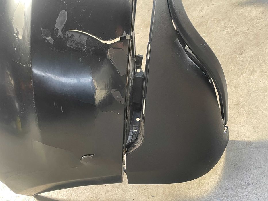 Bara spate cu defect Porsche Macan 95B