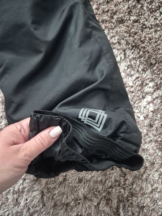 Pantaloni de schi marime 158-164( marime S)